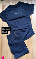 Set black
