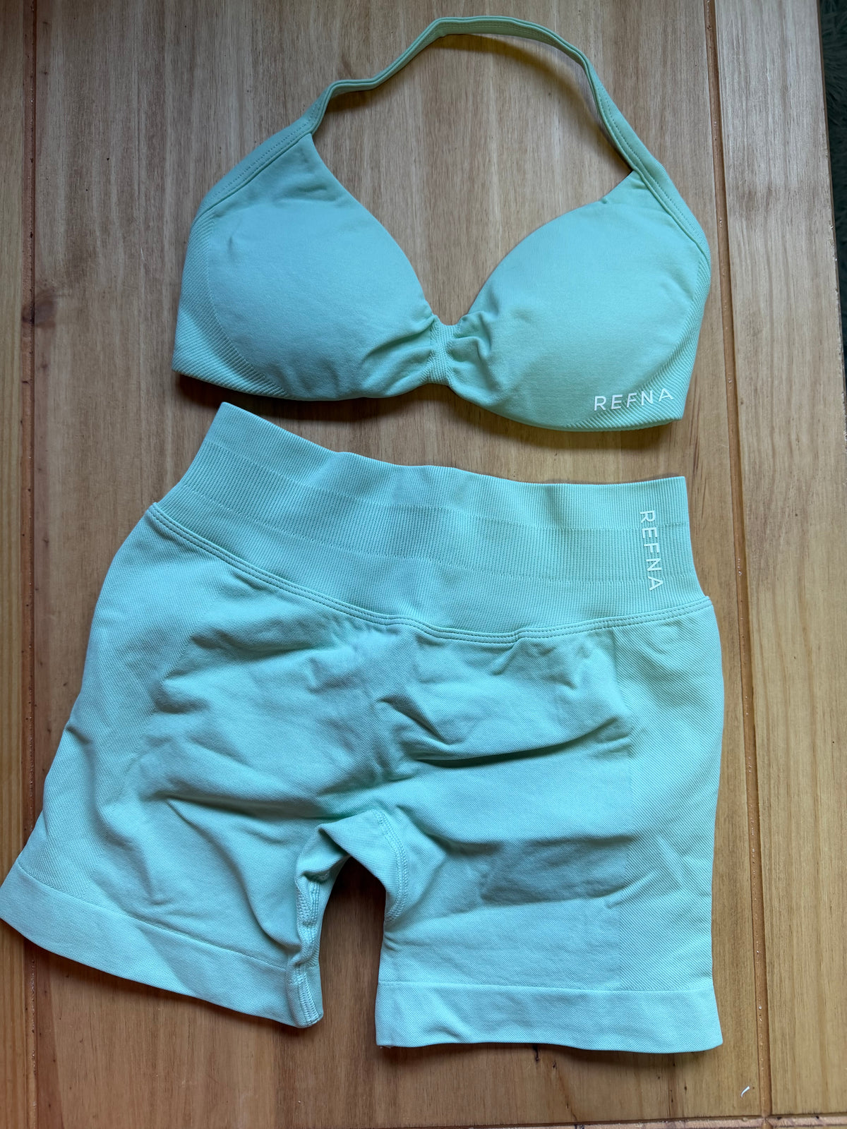 Set verde agua