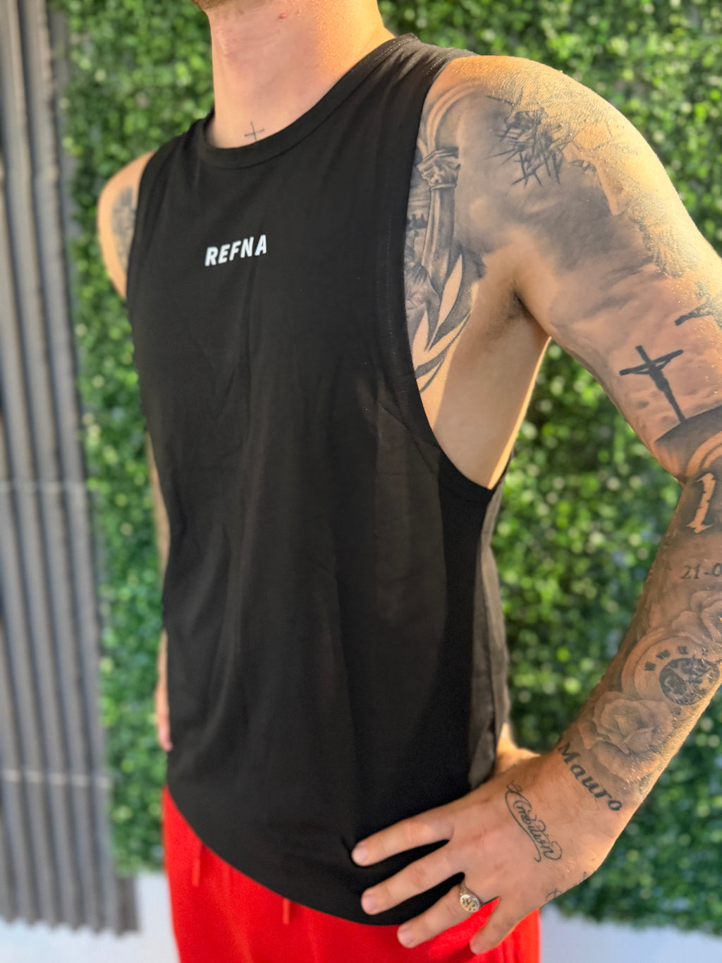 Musculosa negra REFNA